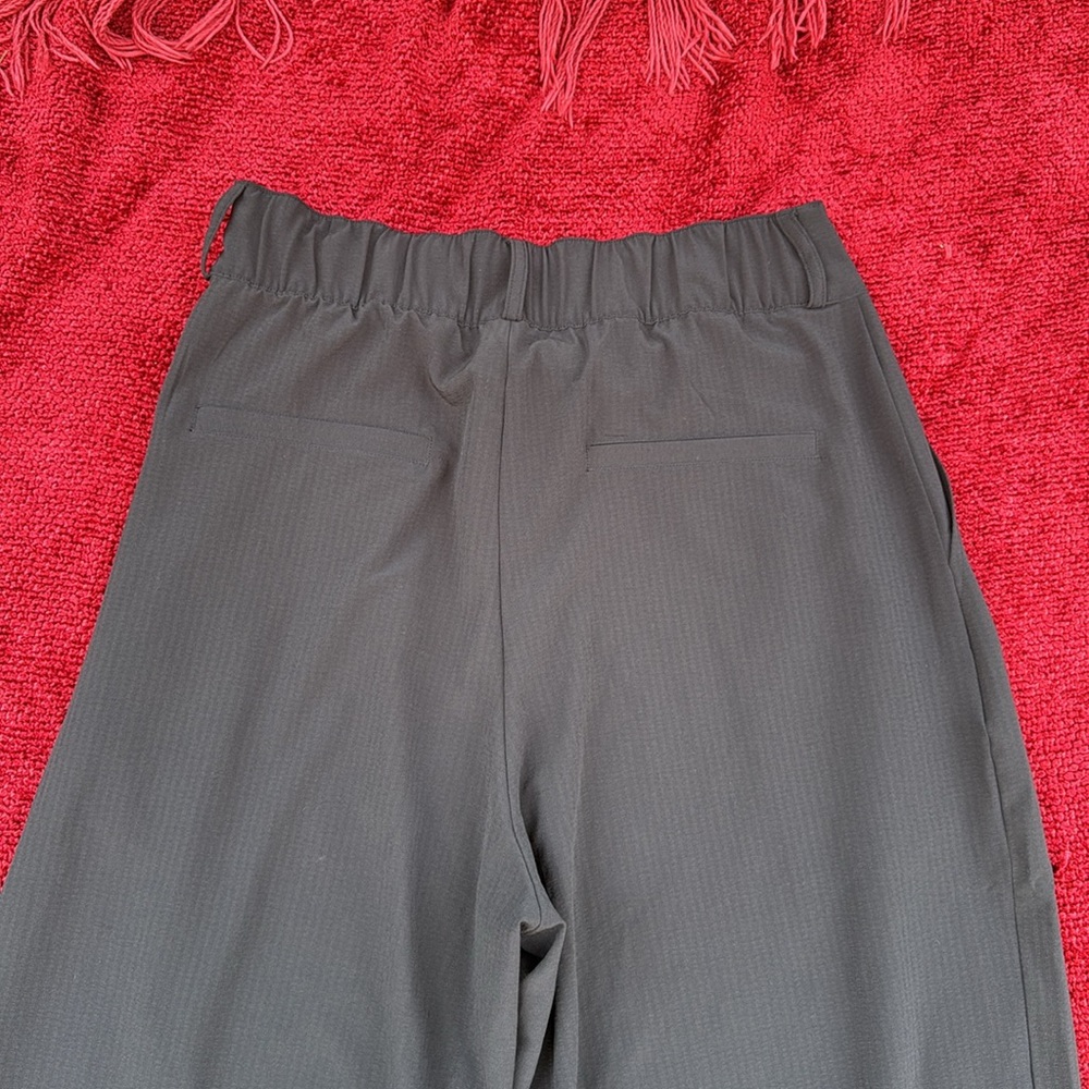 ALO Wide Leg Pant - Picture 10 of 11